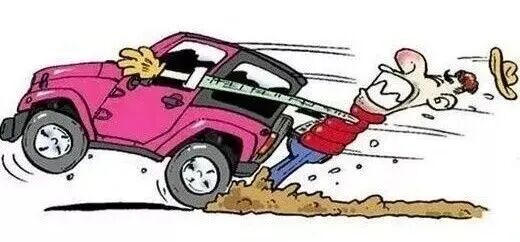 低能見度駕駛技巧_出行提示_霧天行車安全常識