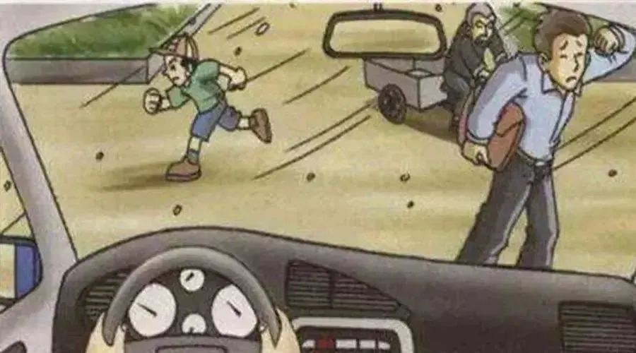 大風(fēng)天氣安全駕車(chē)_出行提示_緊閉車(chē)門(mén)防風(fēng)沙