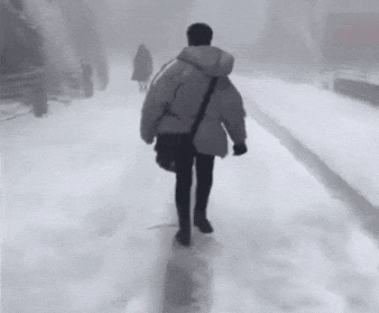 出行提示_雪天開(kāi)車(chē)注意事項(xiàng)_降雪天氣安全出行